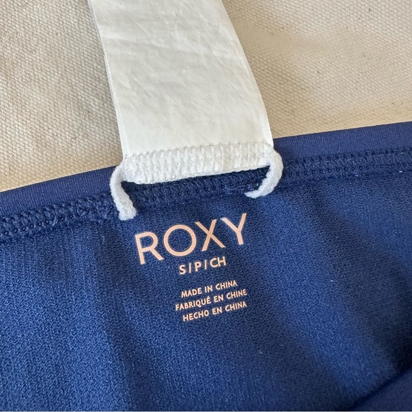 Roxy bikini - Picture 3 of 3